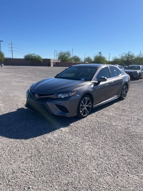 2018 Toyota Camry SE — Sedan — 82,654 mi — Las Vegas, NV
