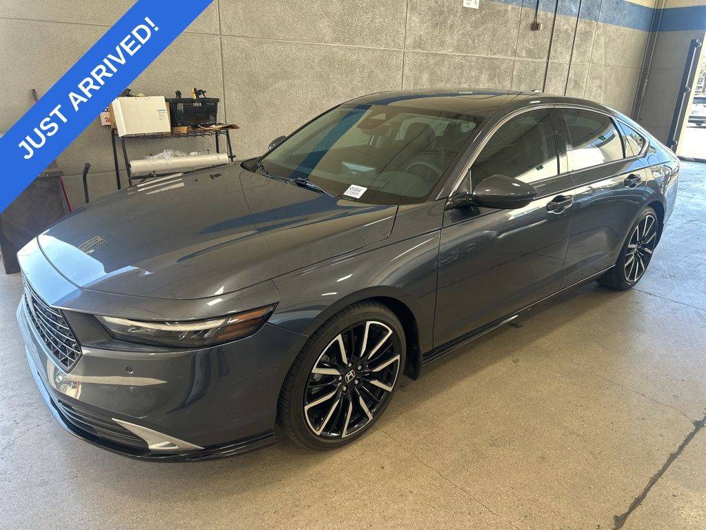 2023 Honda Accord Hybrid Touring — Sedan — 10,415 mi — Henderson, NV