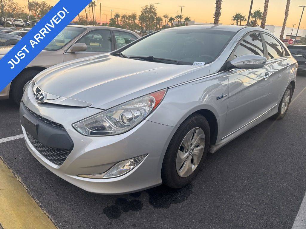 2015 Hyundai Sonata Hybrid Base — Sedan — 87,197 mi — Henderson, NV