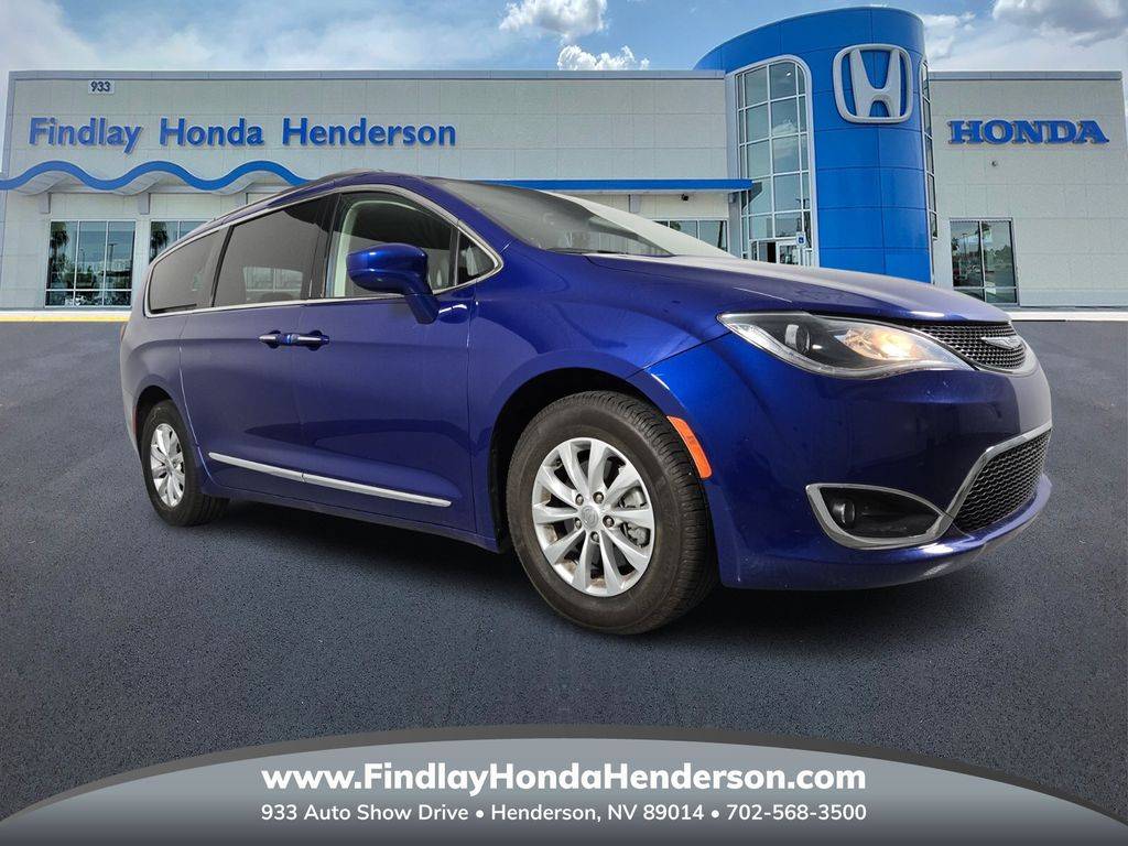 2019 Chrysler Pacifica Touring L — Minivan — 98,764 mi — Henderson, NV