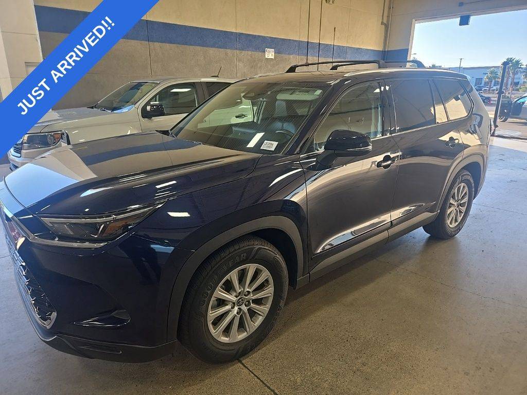2024 Toyota Grand Highlander XLE — SUV — 15,742 mi — Henderson, NV