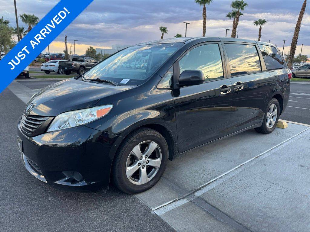 2017 Toyota Sienna L — Minivan — 140,739 mi — Henderson, NV