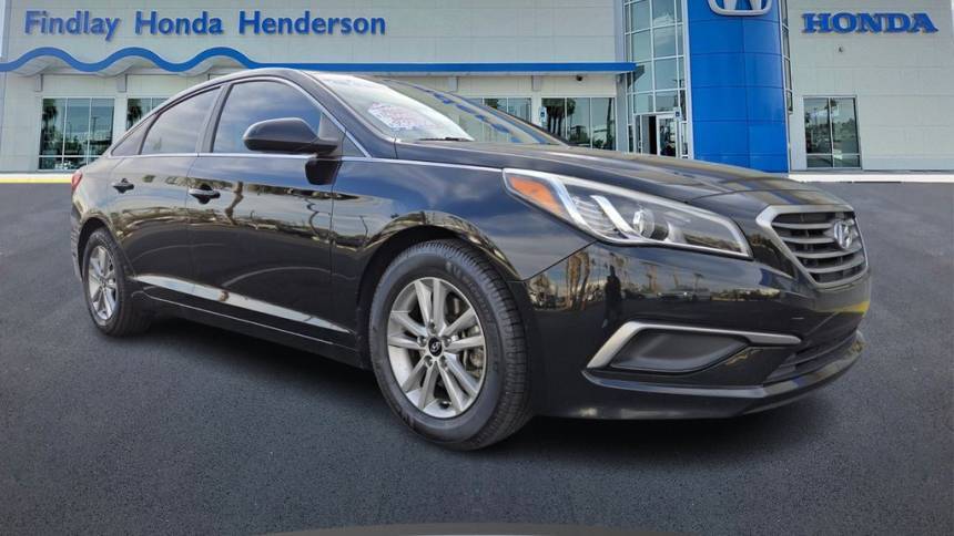 2017 Hyundai Sonata SE — Sedan — 103,825 mi — Henderson, NV