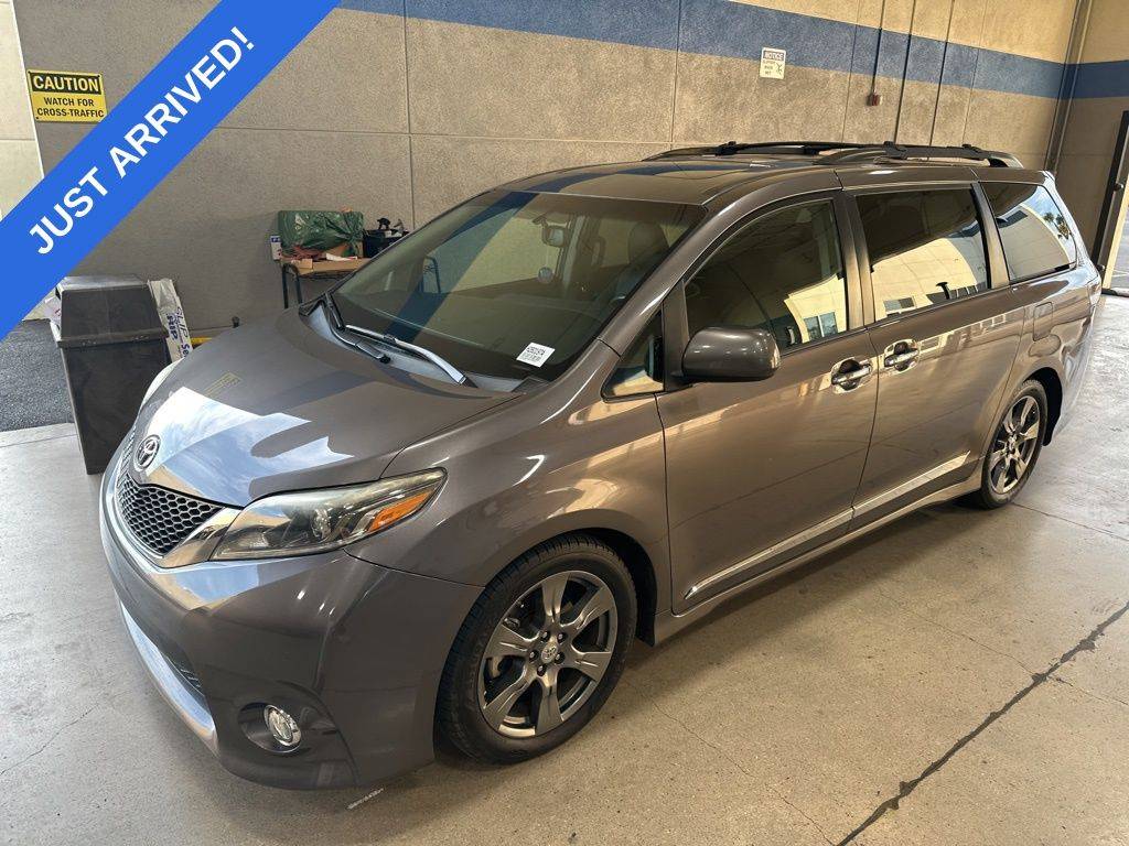 2017 Toyota Sienna L — Minivan — 87,002 mi — Henderson, NV