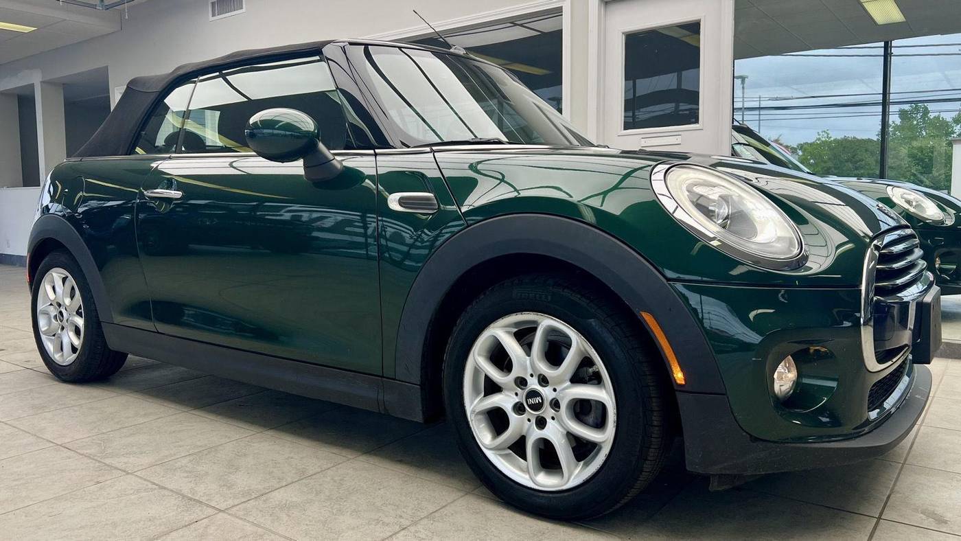 2017 MINI Convertible Cooper — Convertible — 32,383 mi — Milford, CT