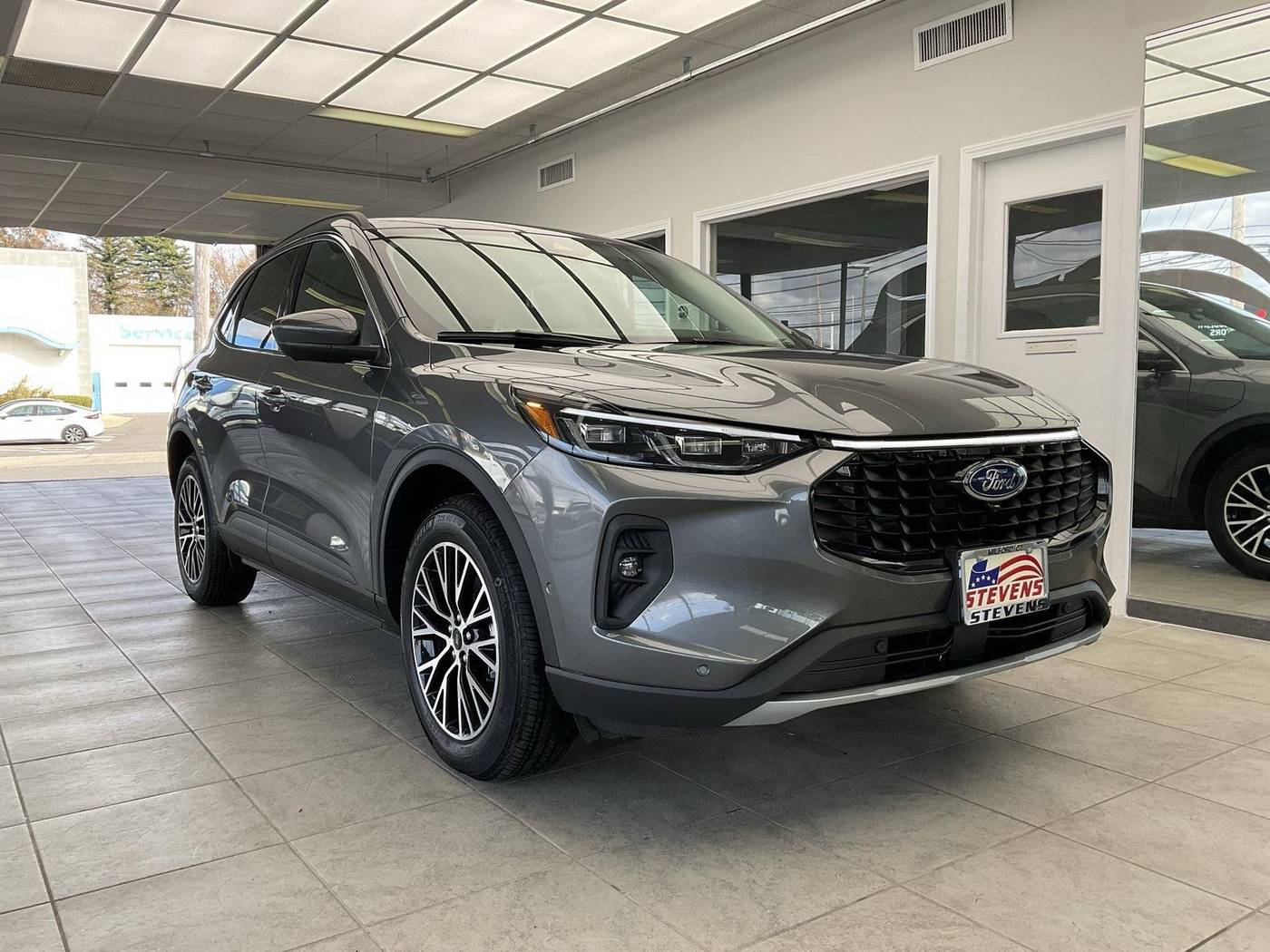 2023 Ford Escape Plug-In Hybrid — SUV — 43 mi — Milford, CT