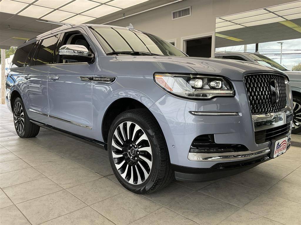 2022 Lincoln Navigator Black Label — SUV — 35,576 mi — Milford, CT