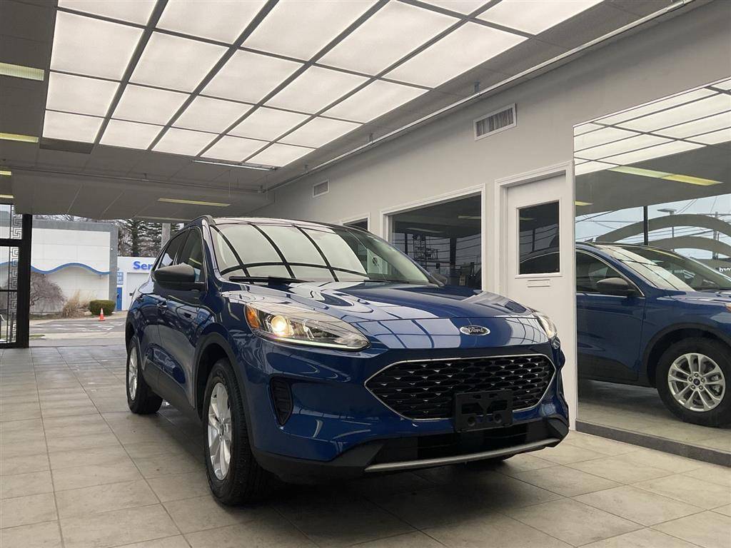 2022 Ford Escape SE Hybrid — SUV — 39,312 mi — Milford, CT
