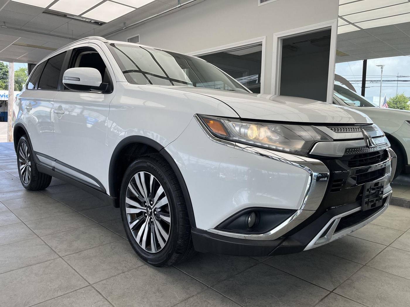 2019 Mitsubishi Outlander SEL — SUV — 114,183 mi — Milford, CT