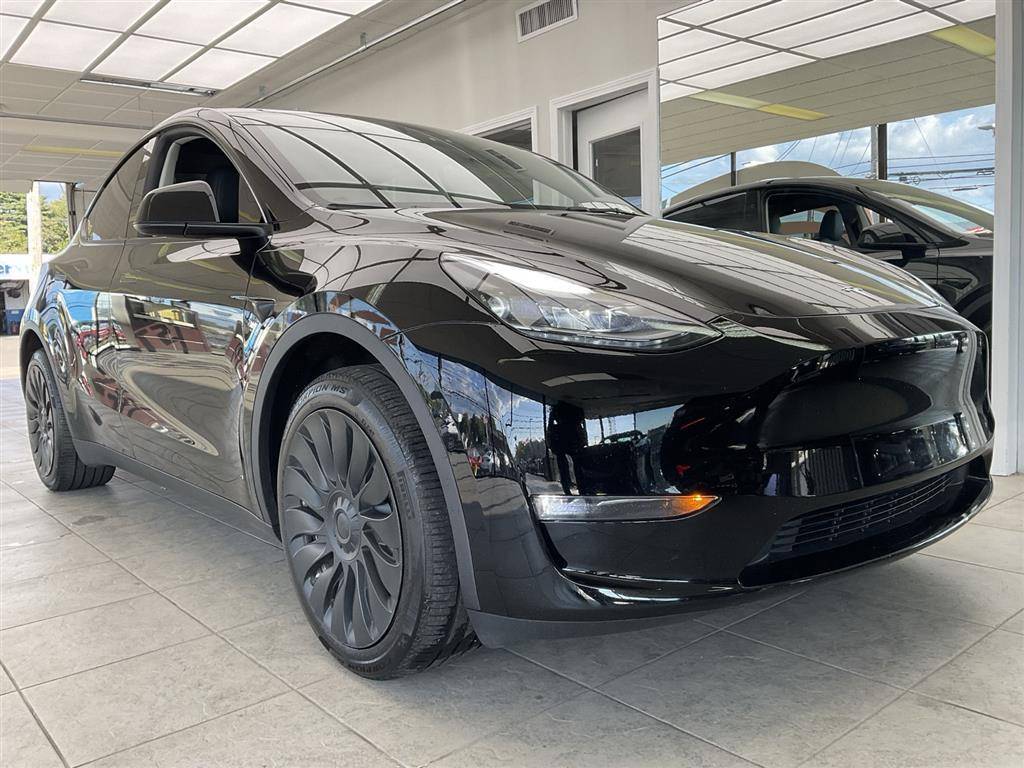2023 Tesla Model Y Long Range — SUV — 22,143 mi — Milford, CT