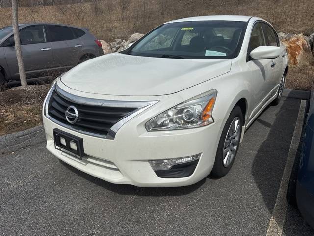 2015 Nissan Altima 2.5 S — Sedan — 79,927 mi — Torrington, CT