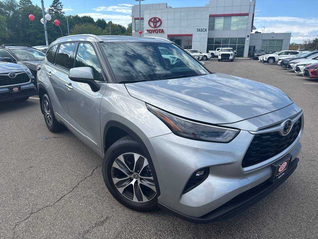 2022 Toyota Highlander XLE — SUV — 27,055 mi — Dorchester, MA