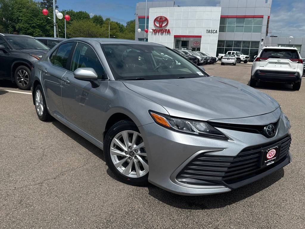 2023 Toyota Camry LE — Sedan — 27,340 mi — Dorchester, MA