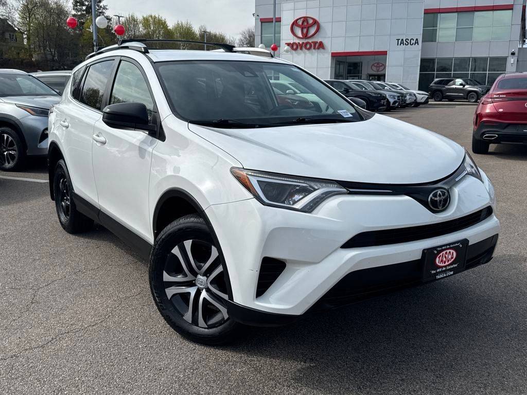2017 Toyota RAV4 LE — SUV — 122,495 mi — Dorchester, MA