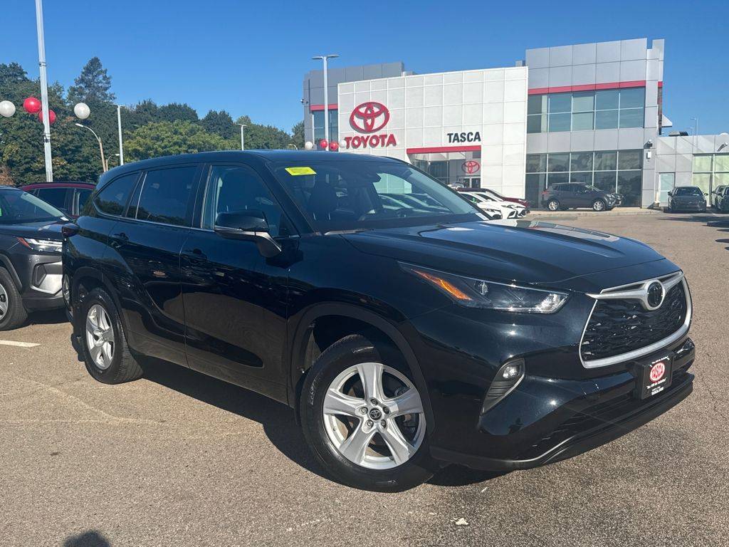 2024 Toyota Highlander LE — SUV — 14,465 mi — Dorchester, MA