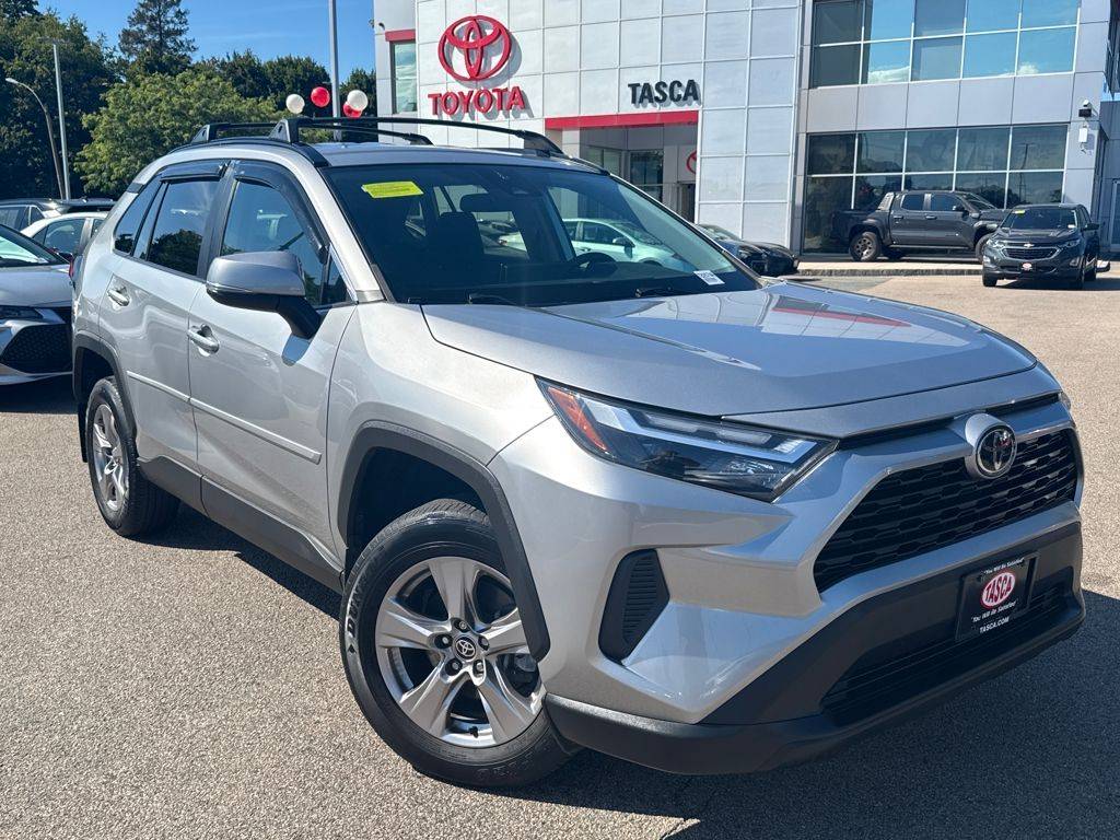 2022 Toyota RAV4 XLE — SUV — 48,370 mi — Dorchester, MA