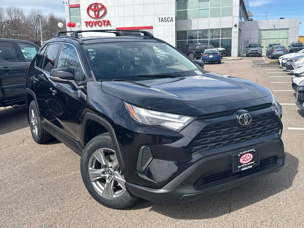 2022 Toyota RAV4 XLE — SUV — 35,005 mi — Dorchester, MA