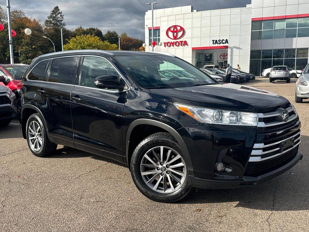 2017 Toyota Highlander XLE — SUV — 86,094 mi — Dorchester, MA