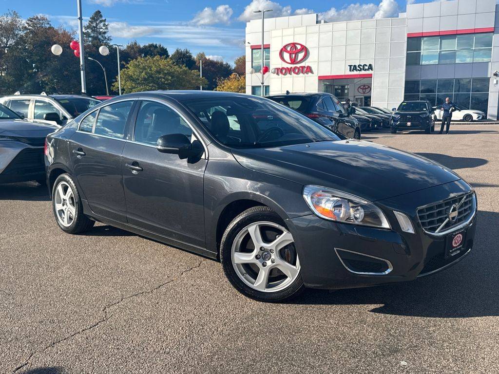 2013 Volvo S60 T5 — Sedan — 49,988 mi — Dorchester, MA
