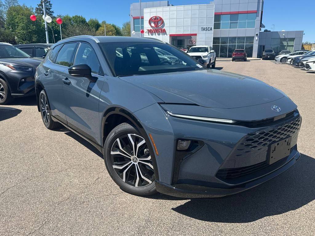2025 Toyota Crown Signia XLE — SUV — 500 mi — Dorchester, MA