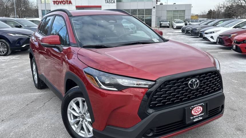 2024 Toyota Corolla Cross LE — SUV — 452 mi — Dorchester, MA