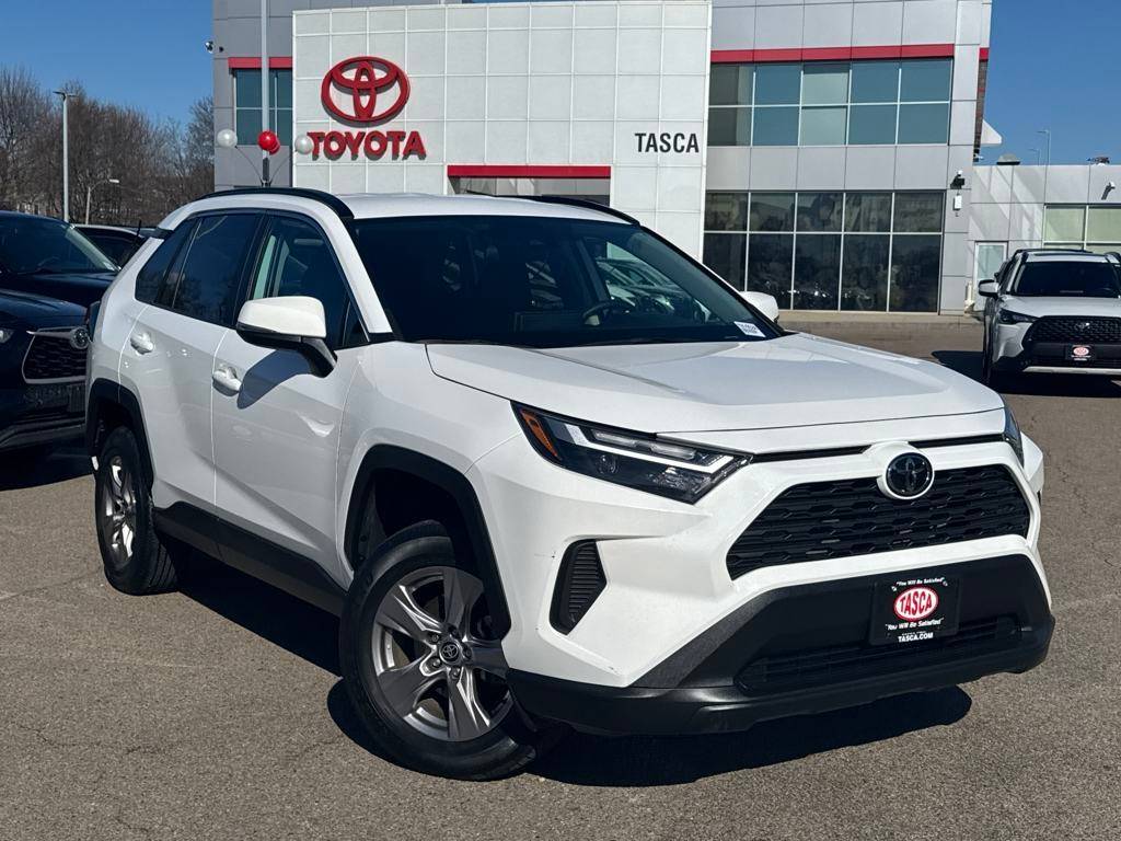 2022 Toyota RAV4 XLE — SUV — 30,642 mi — Dorchester, MA