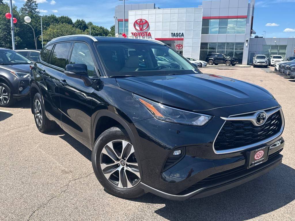 2022 Toyota Highlander XLE — SUV — 35,967 mi — Dorchester, MA
