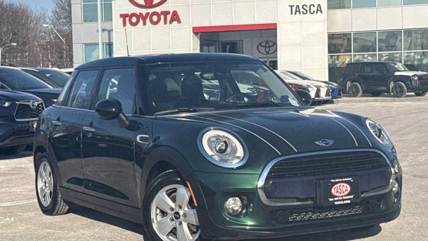 2018 MINI Hardtop Cooper — Hatchback — 73,911 mi — Dorchester, MA