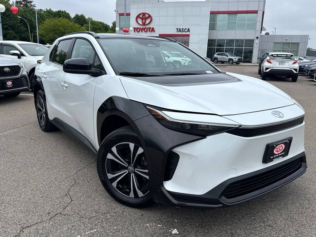 2023 Toyota bZ4X XLE — SUV — 22,696 mi — Dorchester, MA