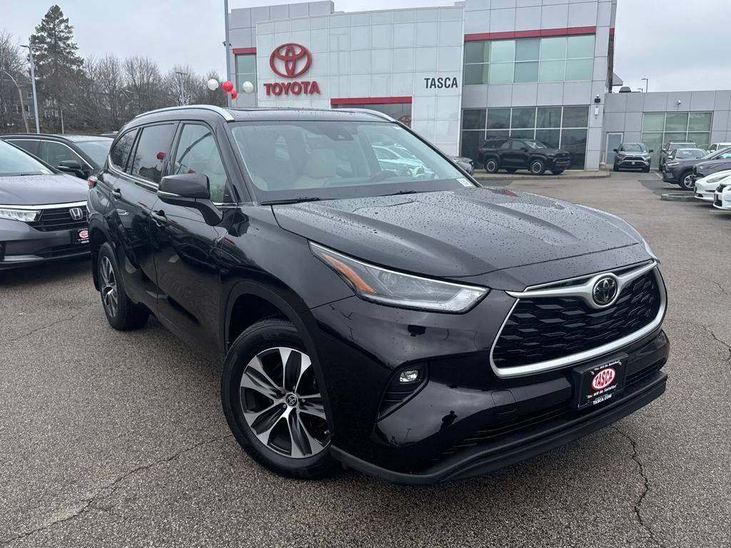 2021 Toyota Highlander XLE — SUV — 60,389 mi — Dorchester, MA