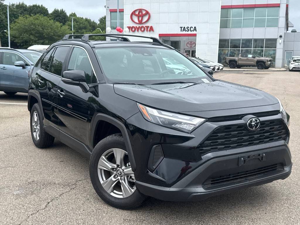 2024 Toyota RAV4 XLE — SUV — 275 mi — Dorchester, MA