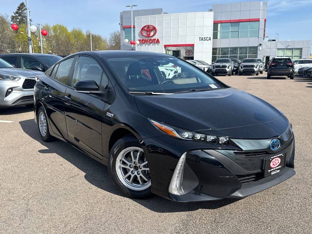2022 Toyota Prius Prime LE — Hatchback — 27,795 mi — Dorchester, MA