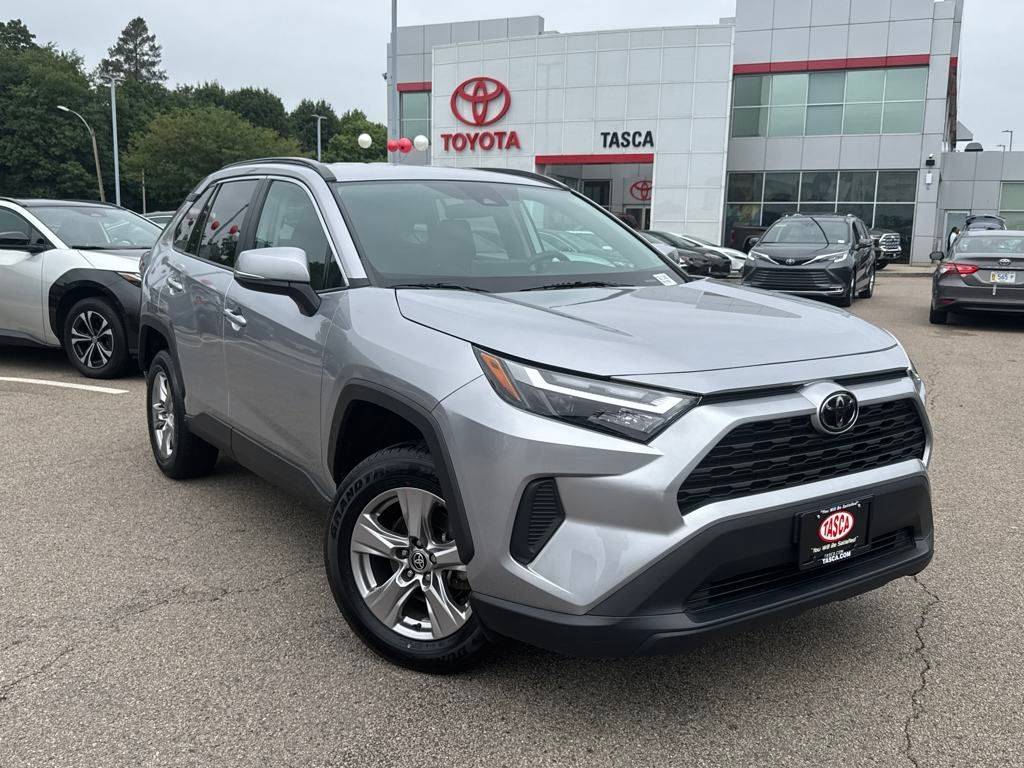 2022 Toyota RAV4 XLE — SUV — 28,710 mi — Dorchester, MA