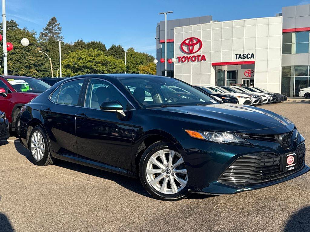 2019 Toyota Camry LE — Sedan — 13,885 mi — Dorchester, MA