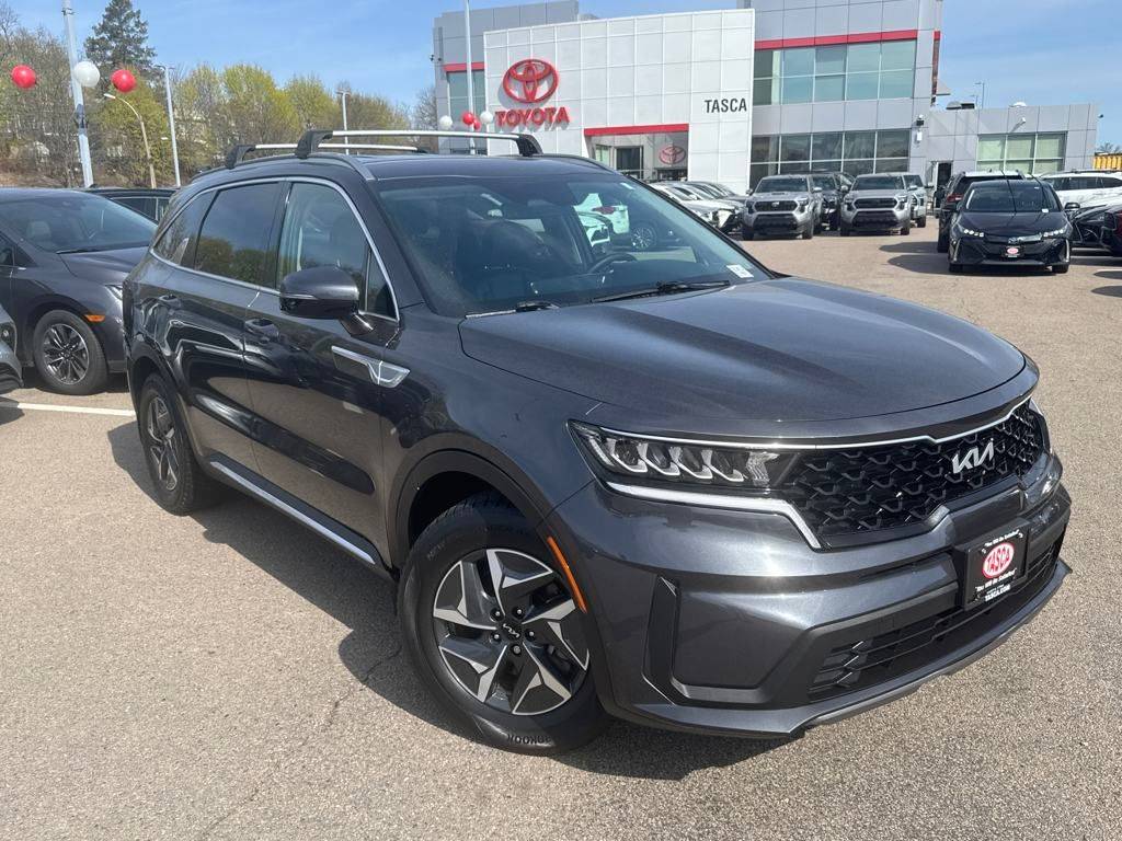 2022 Kia Sorento Hybrid S — SUV — 92,984 mi — Dorchester, MA