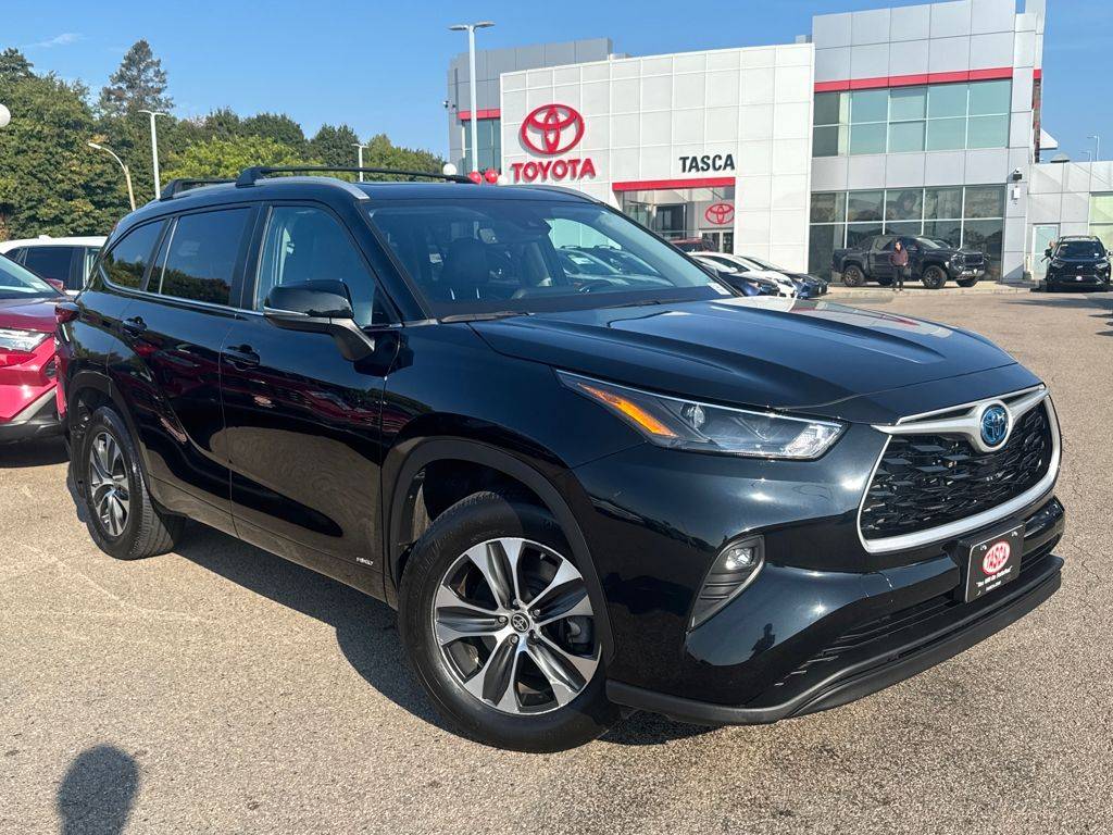 2023 Toyota Highlander Hybrid XLE — SUV — 67,733 mi — Dorchester, MA