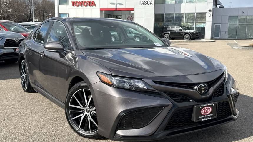 2022 Toyota Camry SE — Sedan — 19,406 mi — Dorchester, MA