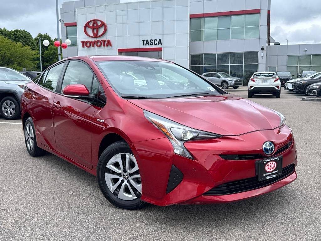 2018 Toyota Prius Three — Hatchback — 24,952 mi — Dorchester, MA