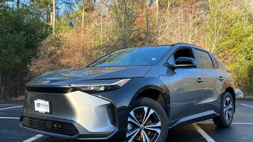 2024 Toyota bZ4X XLE — SUV — 6,535 mi — Hanover, MA