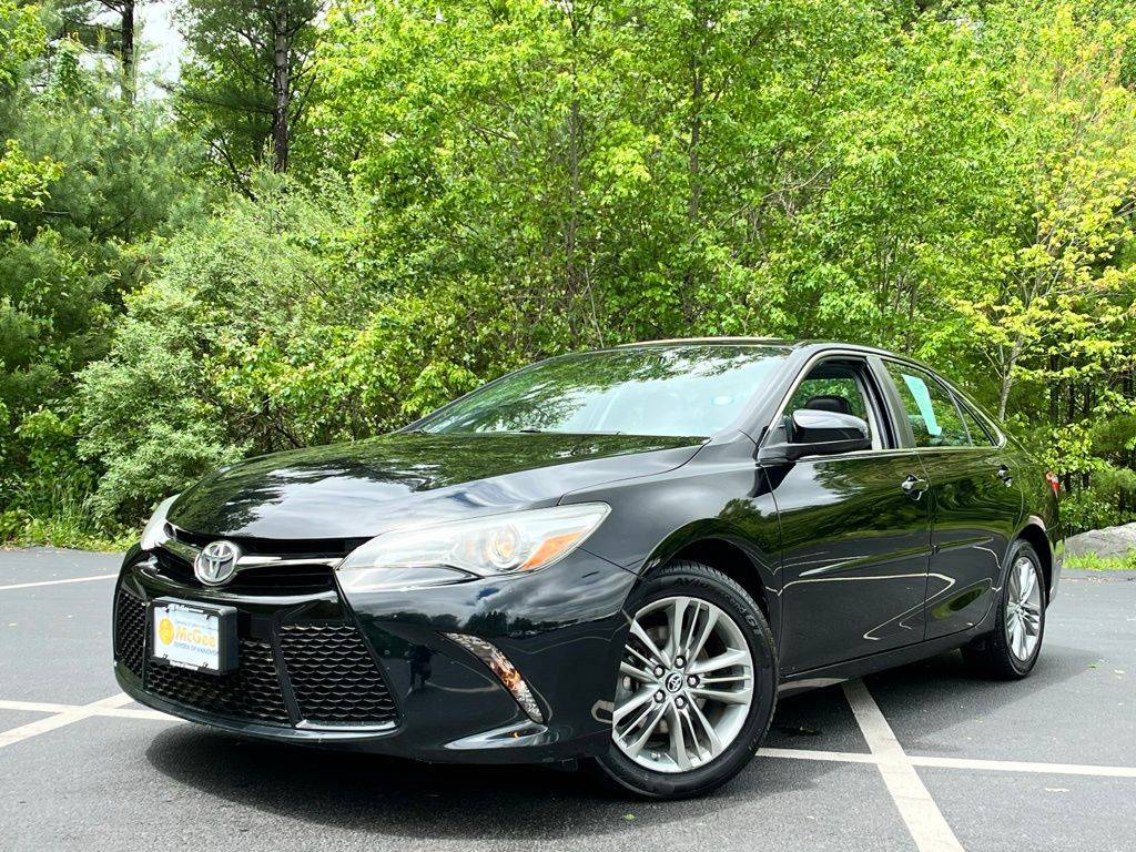 2015 Toyota Camry SE — Sedan — 48,568 mi — Hanover, MA