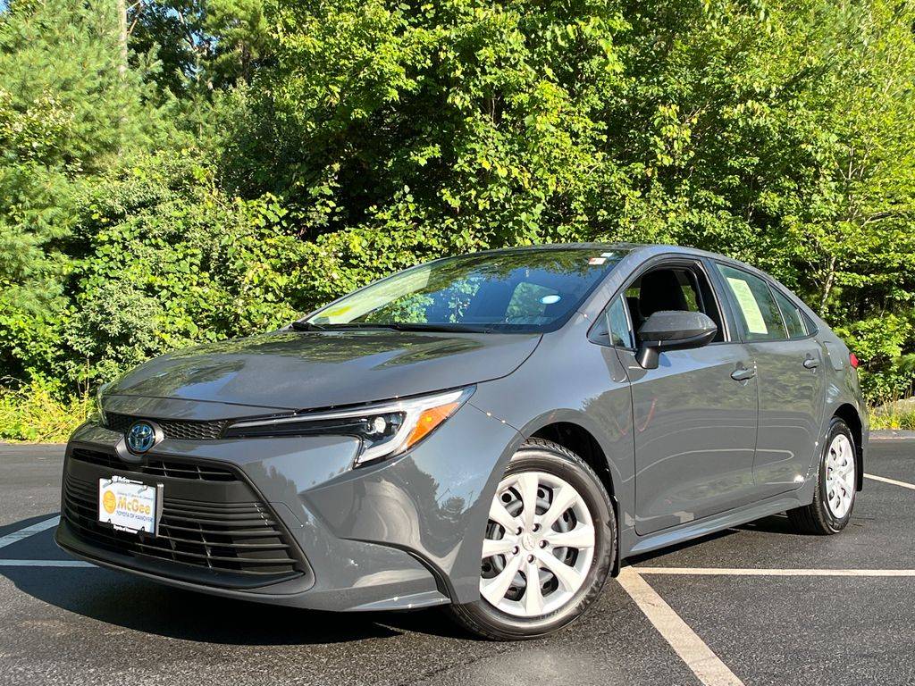 2025 Toyota Corolla Hybrid LE — Sedan — 3,758 mi — Hanover, MA