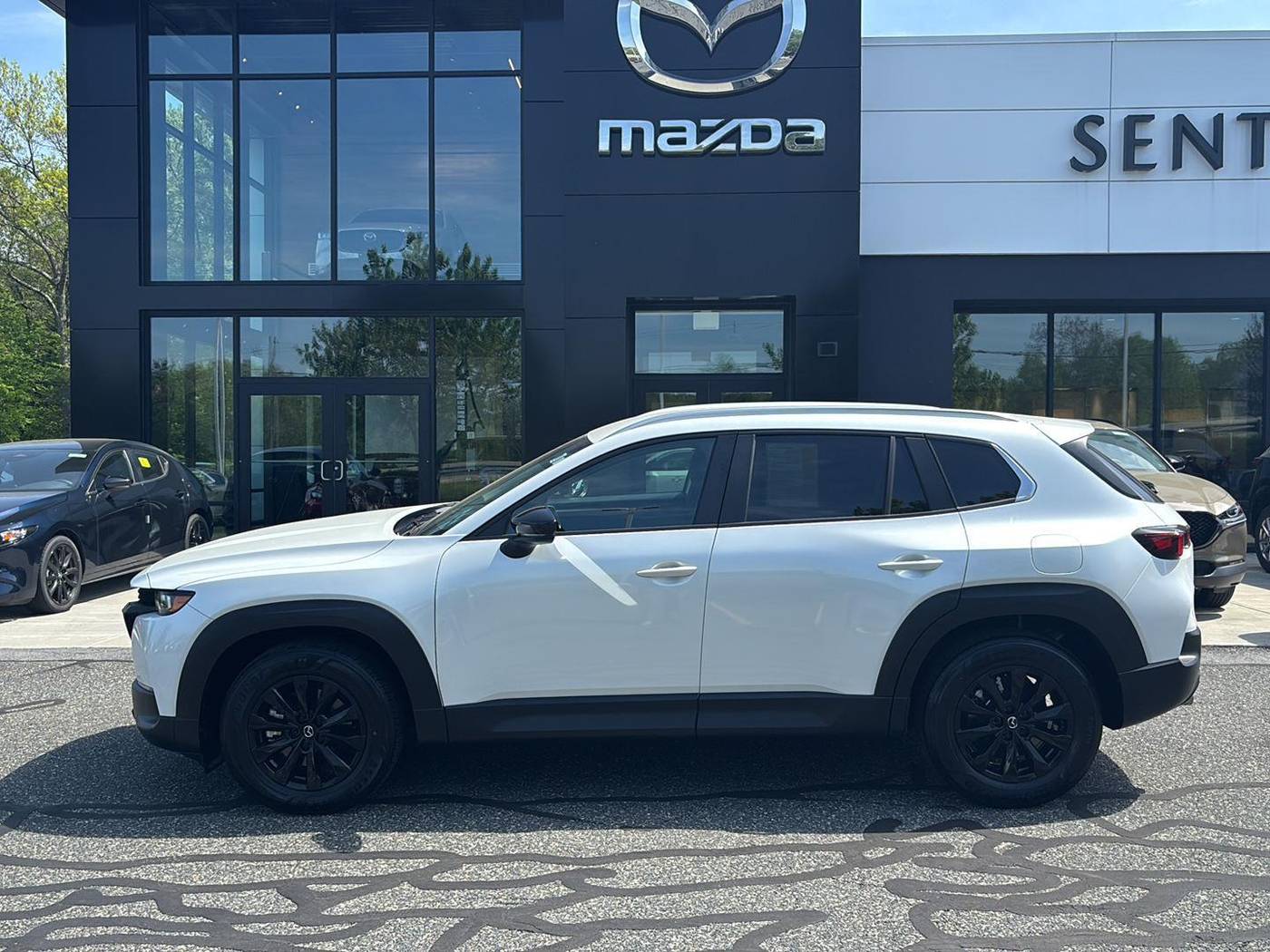 2024 Mazda CX-50 Select — SUV — 1,713 mi — Shrewsbury, MA