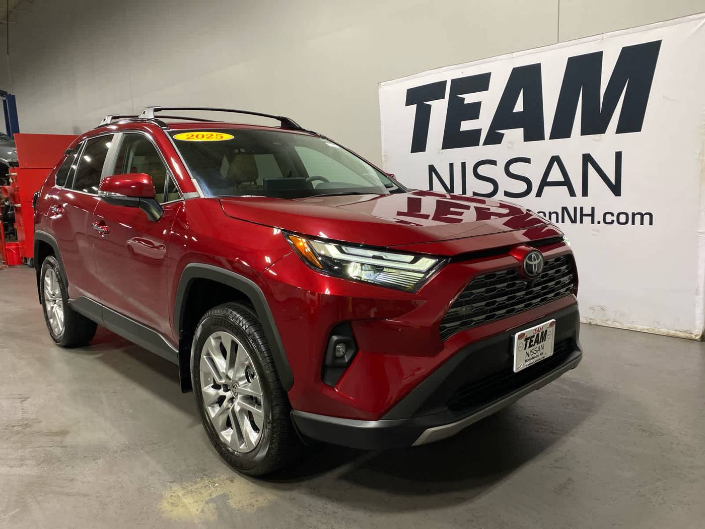 2025 Toyota RAV4 Limited — SUV — 517 mi — Manchester, NH