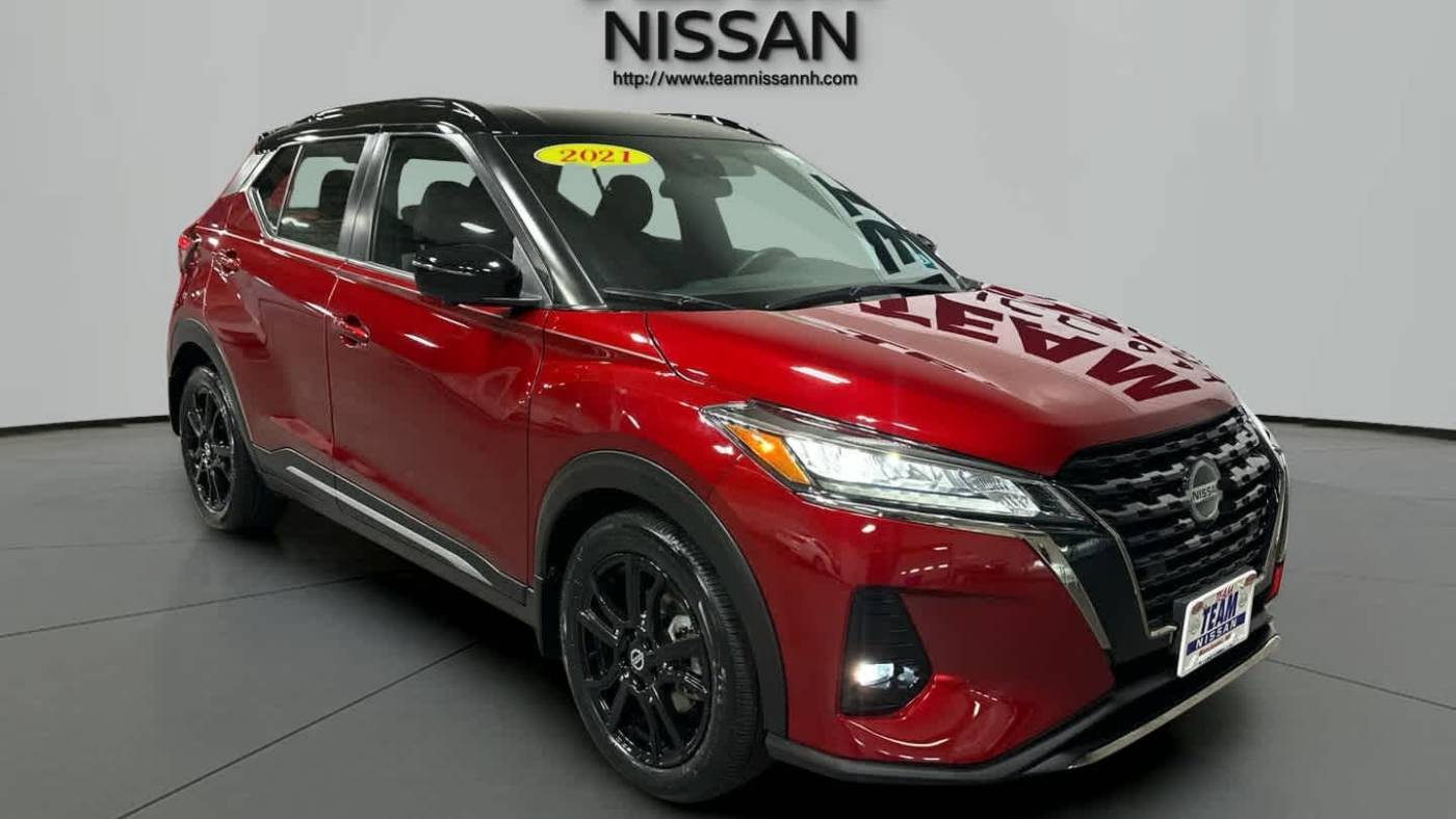 2021 Nissan Kicks SR