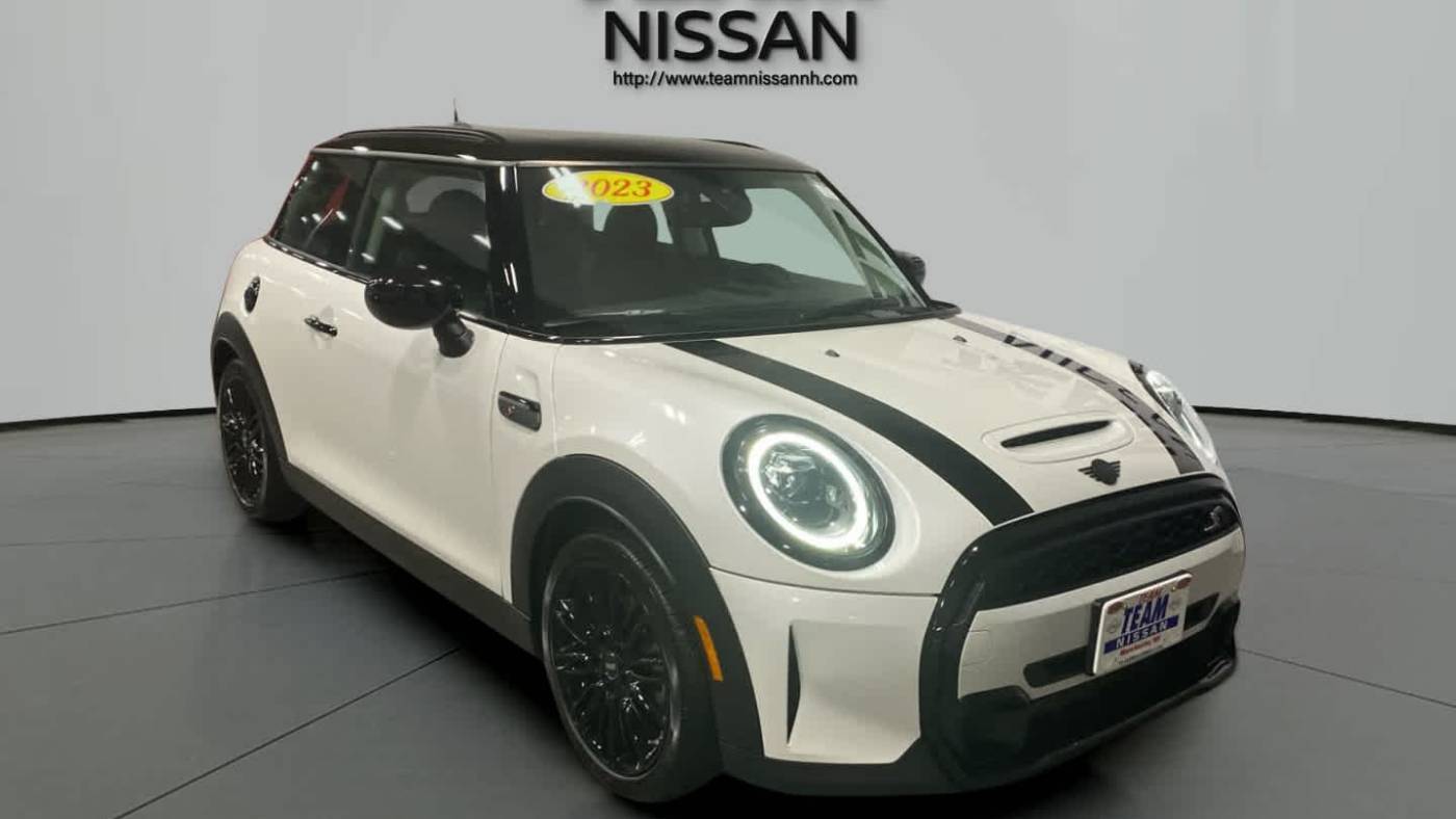 2023 MINI Hardtop Cooper S — Hatchback — 13,139 mi — Manchester, NH
