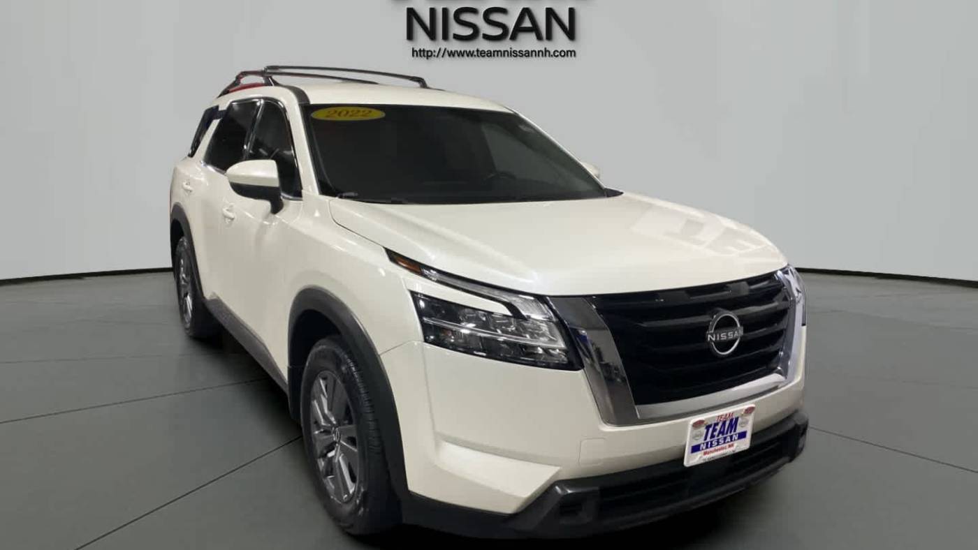 2022 Nissan Pathfinder SV — SUV — 43,876 mi — Manchester, NH