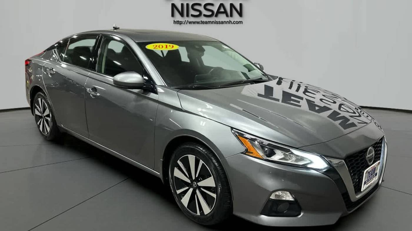 2019 Nissan Altima SV — Sedan — 99,576 mi — Manchester, NH