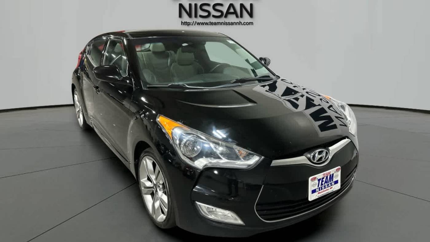 2013 Hyundai Veloster Base — Hatchback — 56,113 mi — Manchester, NH
