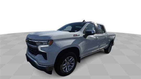 2023 Chevrolet Silverado 1500 LT — Pickup Truck — 69,120 mi — Plymouth, MA