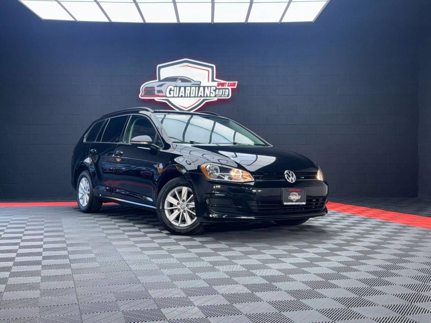 2015 Volkswagen Golf TSI S — Wagon — 106,790 mi — Lemon Grove, CA